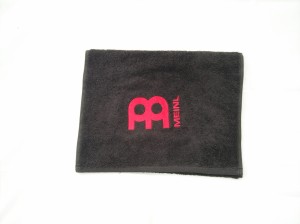 MEINL czarny ręcznik z czerwonym Logo 30cm x 70cm